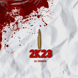 外国美女被绑在床上扒衣吸乳液
