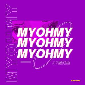 外国美女被绑在床上扒衣吸乳液
