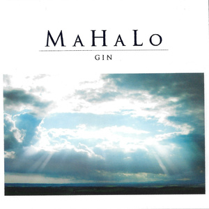 外国美女被绑在床上扒衣吸乳液
